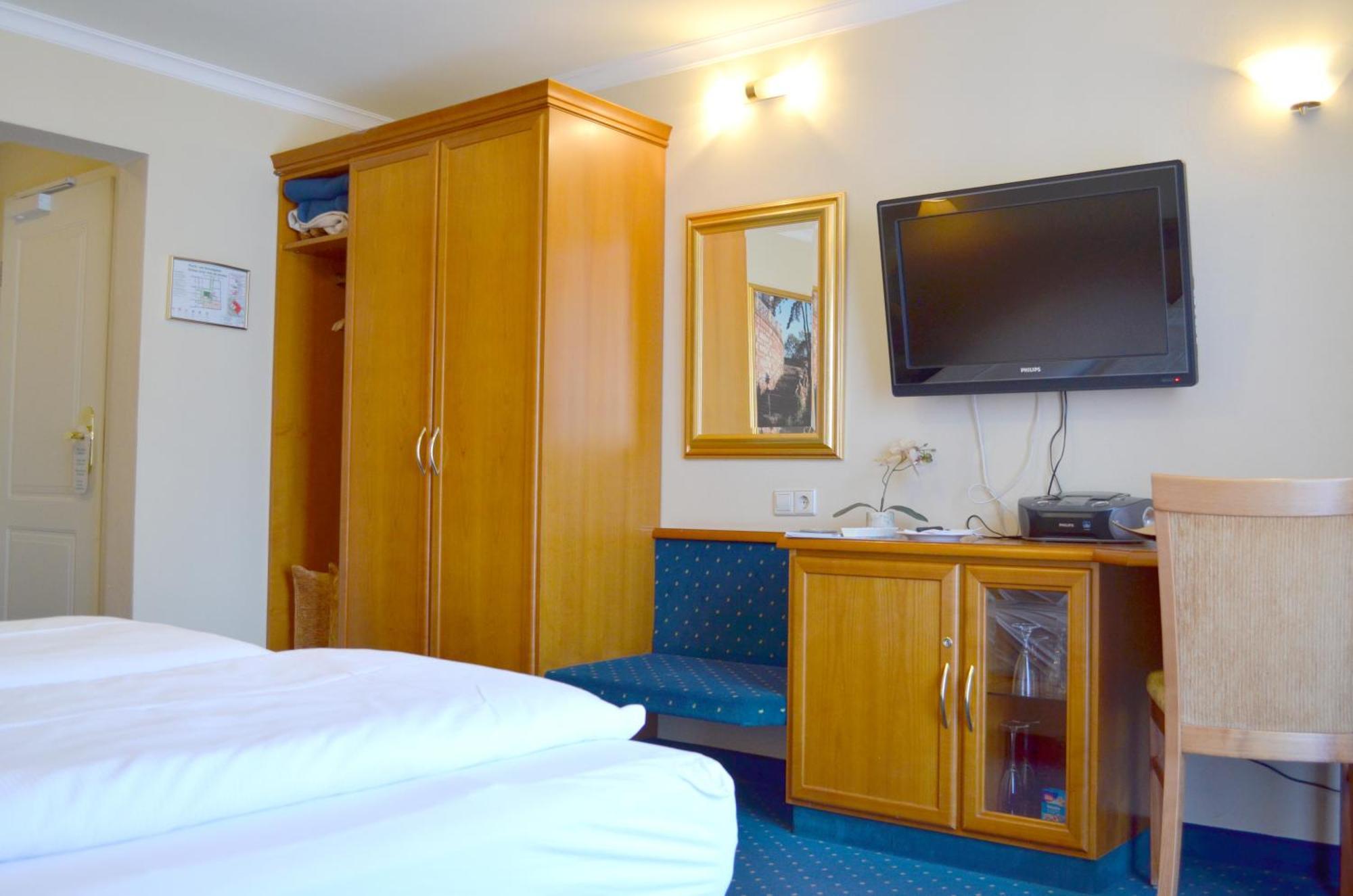 Hotel Ochsen Stoccarda Esterno foto