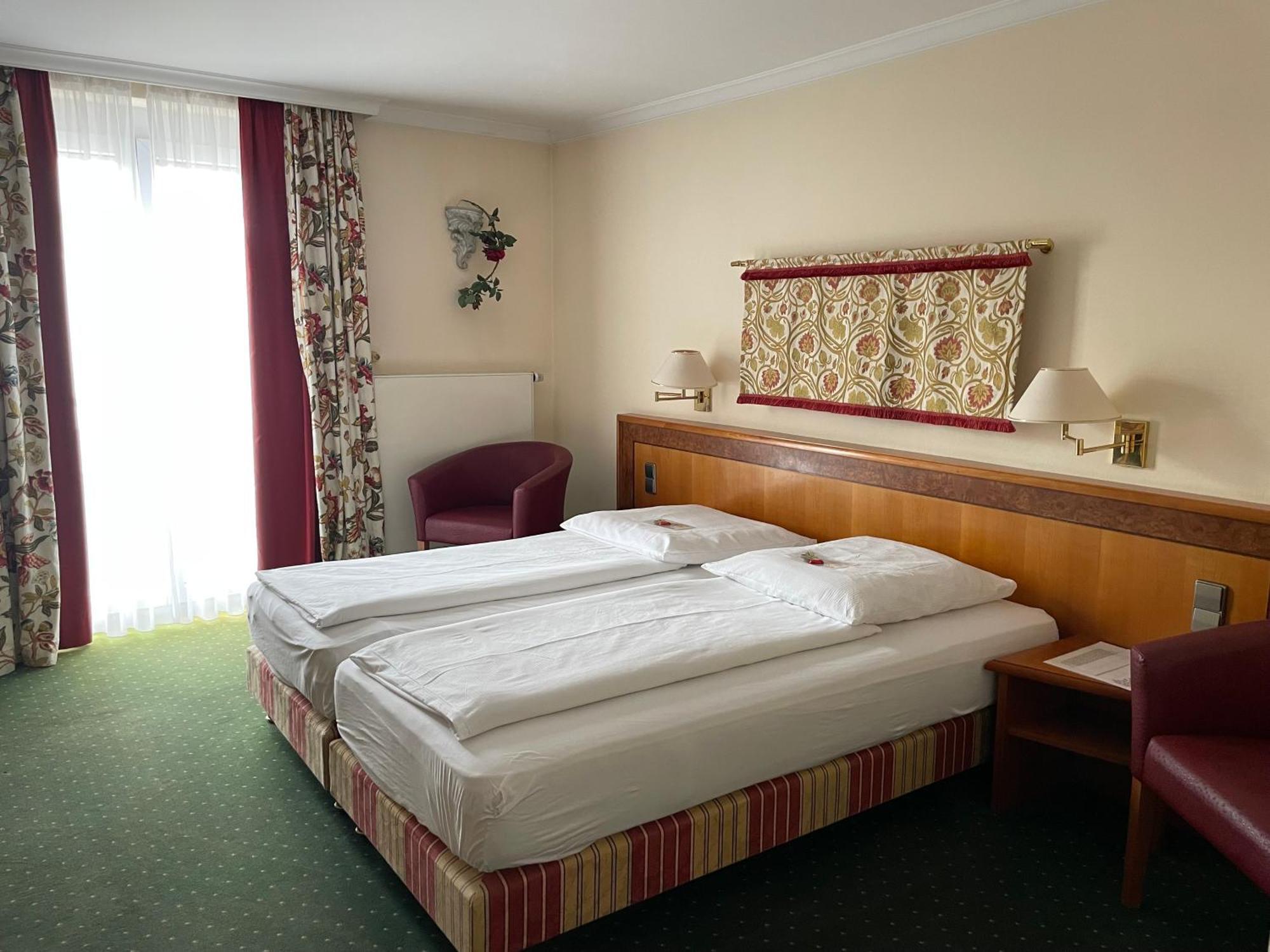 Hotel Ochsen Stoccarda Esterno foto